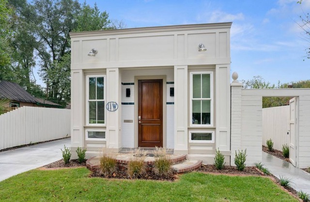 1 Bedroom Apartment L-554195 by Houzlet
