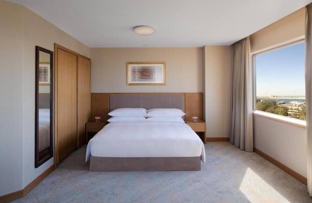 1 Bedroom Apartment Near Gold Souk Metro BY E R
