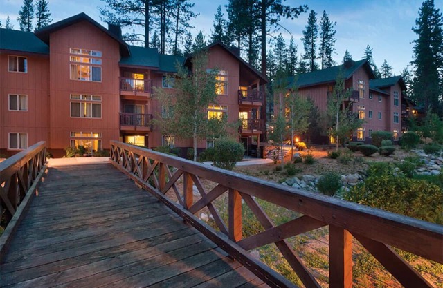 1 Bedroom Deluxe Condo w/Kitchen, Lake Tahoe, South Shore Resort!