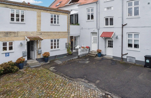1 bedroom nice apartment in Stege