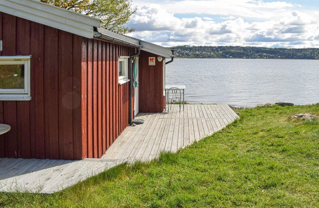 1 bedroom stunning home in Sætre