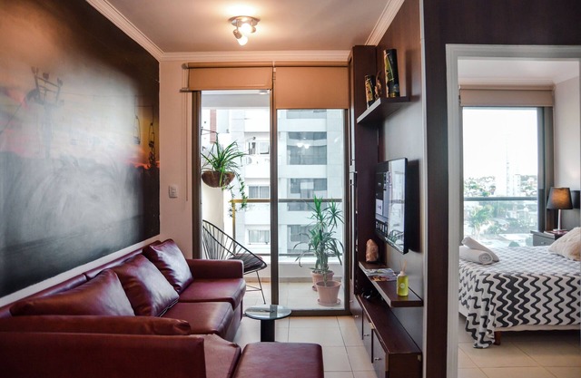1 BedRoom Super comfy Modern Bright with Parking, AC. Double Glass Window