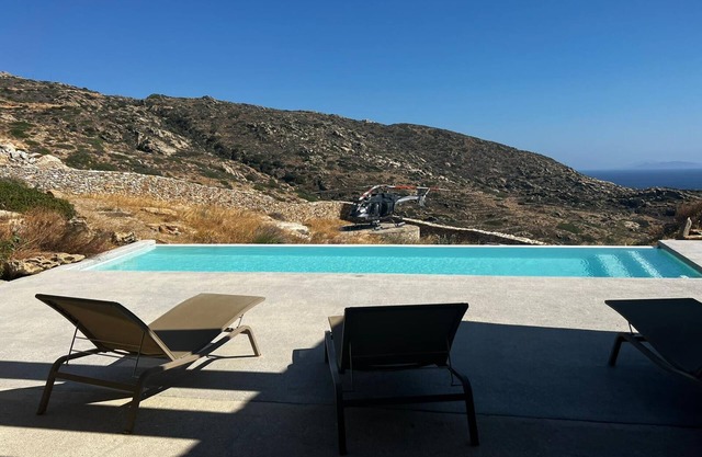 1 Br Private Couples Mylo Villa No Living Room Close to Mylopotas Beach