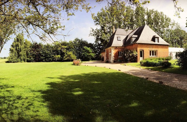 10 Bedrooms Cottage In Saint-Éloi-De-Fourques
