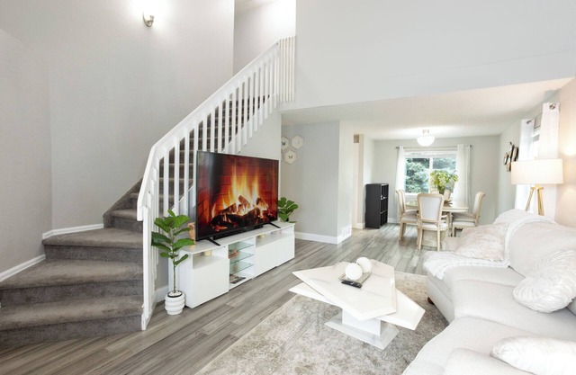 10 min walk Quincy Reservoir Cherry Creek Willow Creek Park Trail Pets Friendly