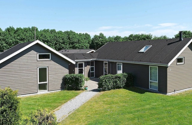 10 person holiday home in Storvorde-By Traum
