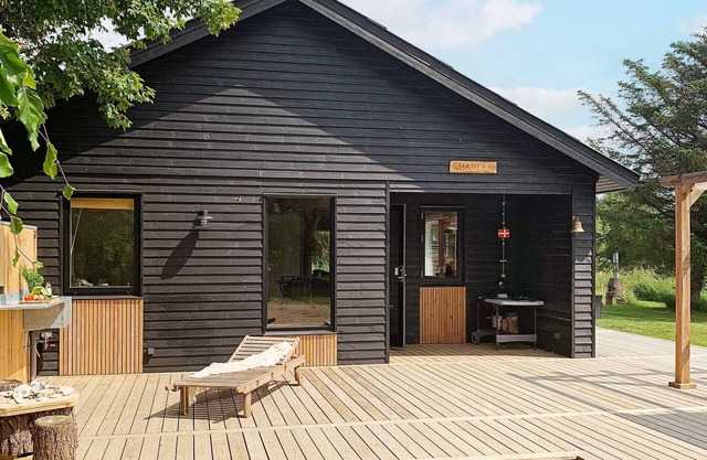 10 person holiday home in Vinderup-By Traum