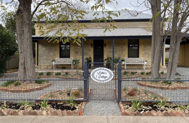 100 year old Renovated Stone Cottage