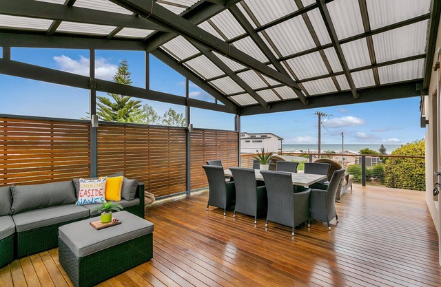 108 Morrison - Beach Views