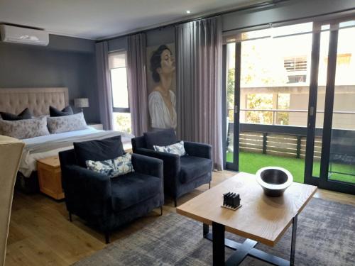 112 Luxury Studio at The Gallery