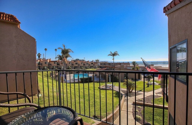 113 Pismo Shores: 2 BR, 1.5 BA Townhouse in Pismo Beach, Sleeps 6