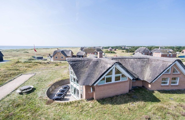 12 person holiday home in Blåvand