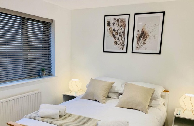 12 St Margarets Court, Taunton