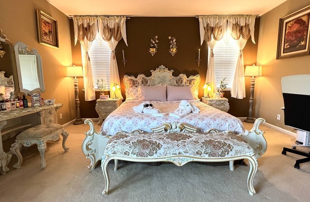 120 #7 Master 2 queen beds suite beauty private bathroom 40 mins DTSJn