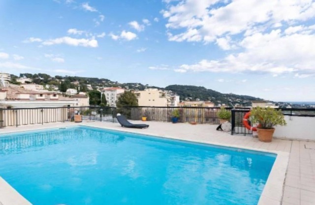 12min de la Croisette | Chambre double + Rooftop