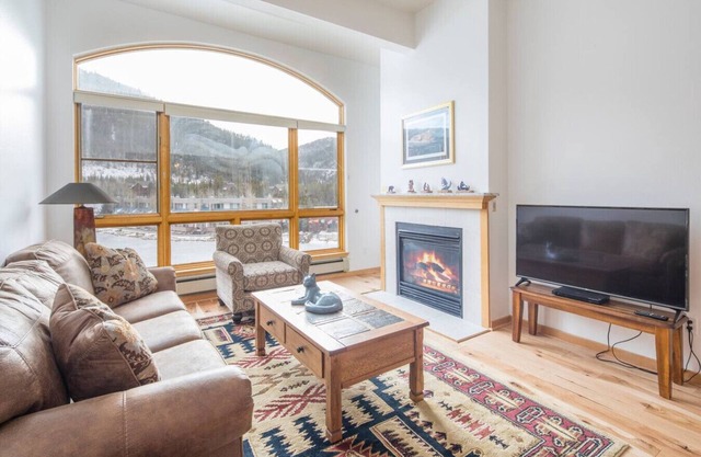 1546 | Wonderful View, Pool & Spa On Keystone Lake