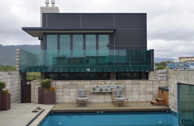 157 Field Way Luxury Lodge