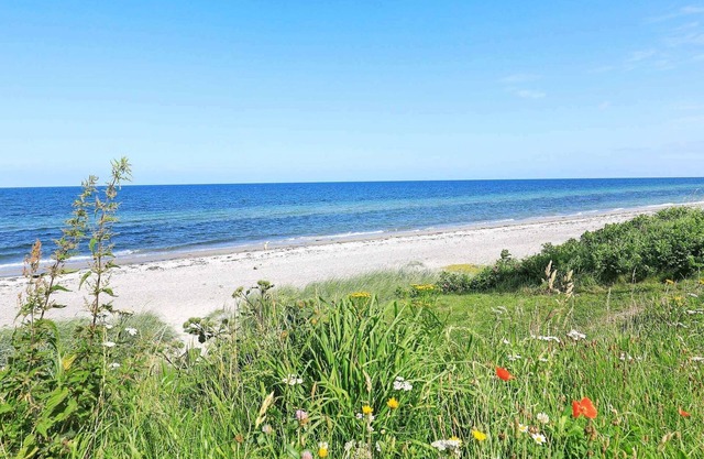 16 person holiday home in Allingåbro