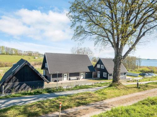 16 person holiday home in Aabenraa-By Traum