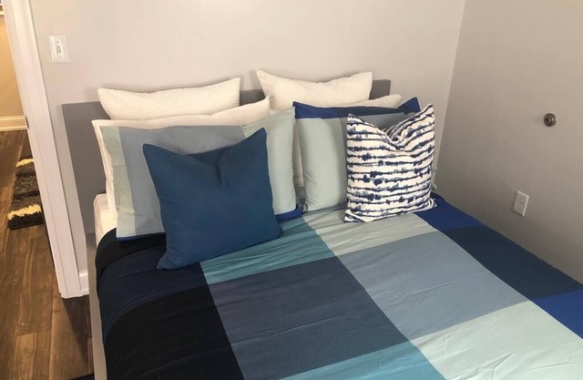 1631 4D · Welcoming 1bed Apt/20 min to NYC-Parking Avail.