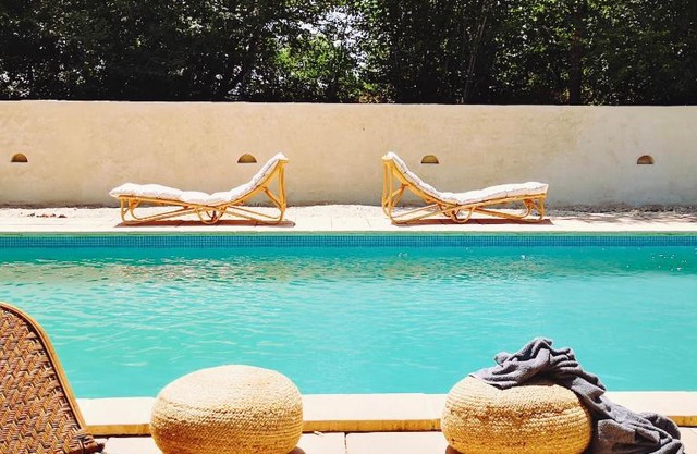 1700's Country House with large Private Pool & Gardens