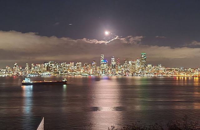 180 Degree/24 hr Bluff View