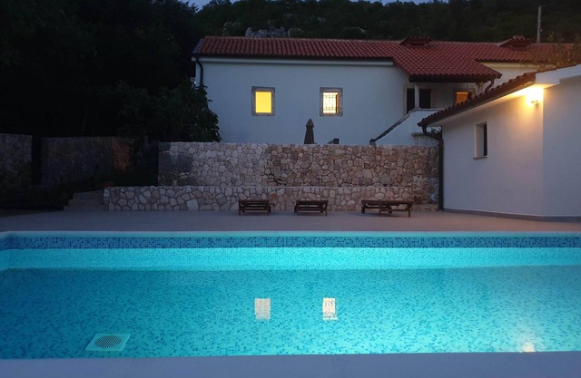 1800 Mansion Art House