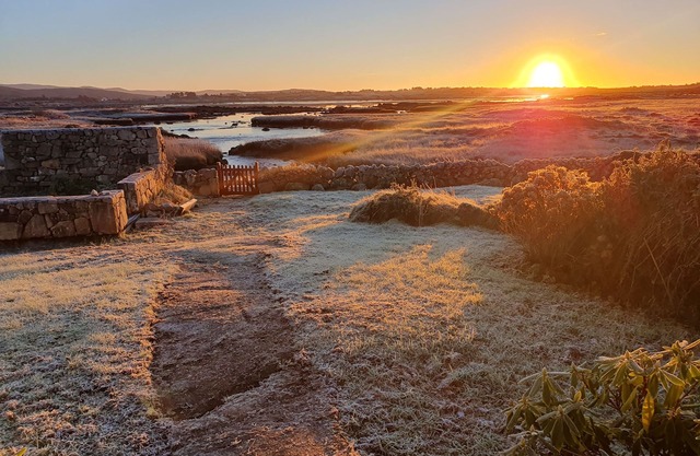 190m2 cottage, in the heart of Connemara, on the edge of a magnificent bay
