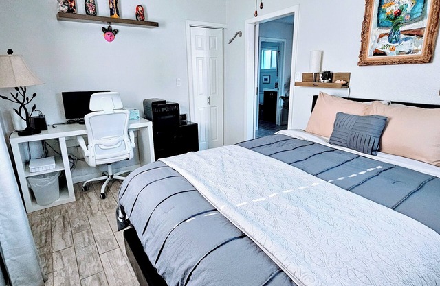 1BR/1BA Remodeled Central Phoenix Casita