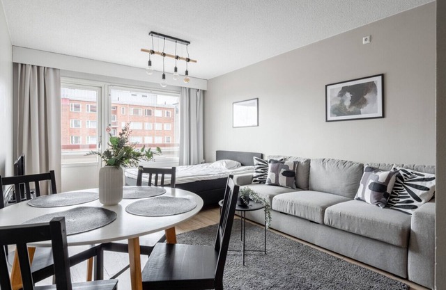 1BR Apartment with Balcony next to Railway Station