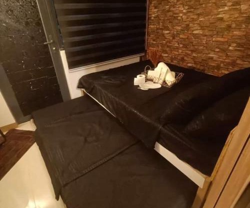 1BR Red residences Makati