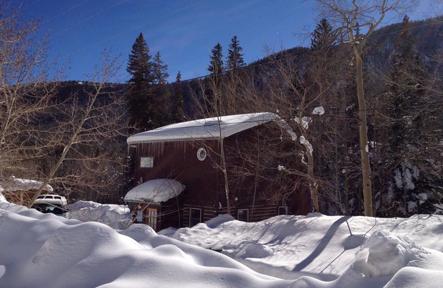 1st Chair Chalet - Monarch/Garfield - Creek Side Mountain Getaway