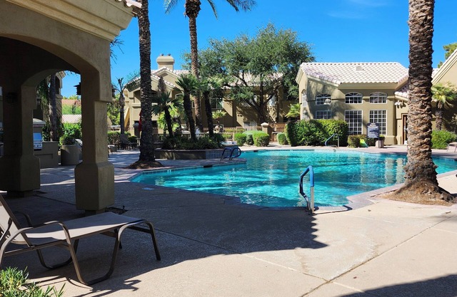 2 Bdrm 2 Ba near Orange Tree Golf Resort in Scottsdale