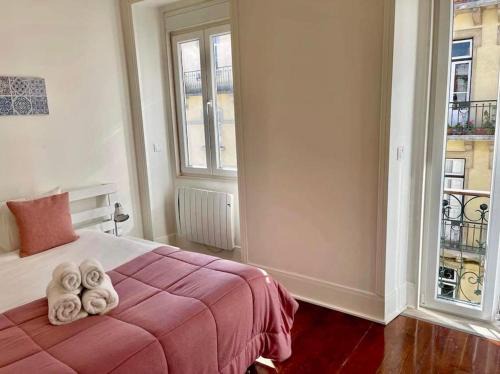 2 bdrms apartment near LX Factory free parking