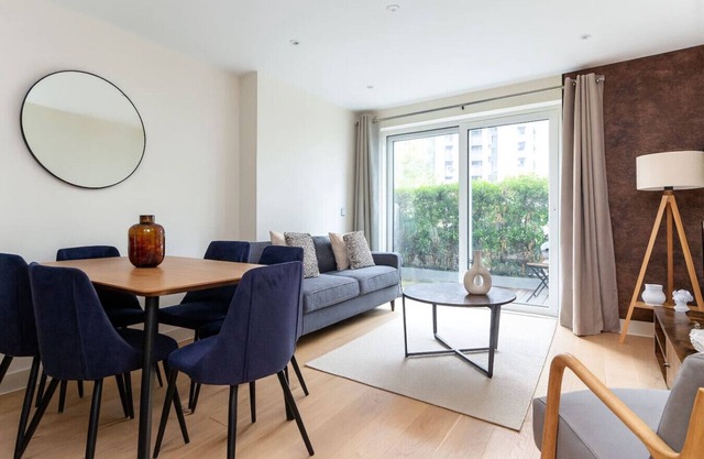 2 Bed Apartment in Woolwich