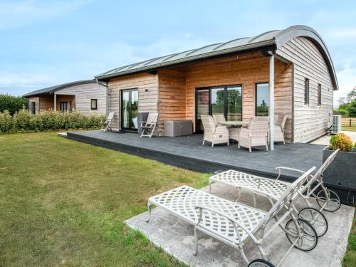 2 Bed in Castle Cary 94021