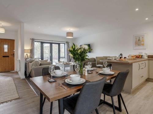 2 Bed in Usk 82392