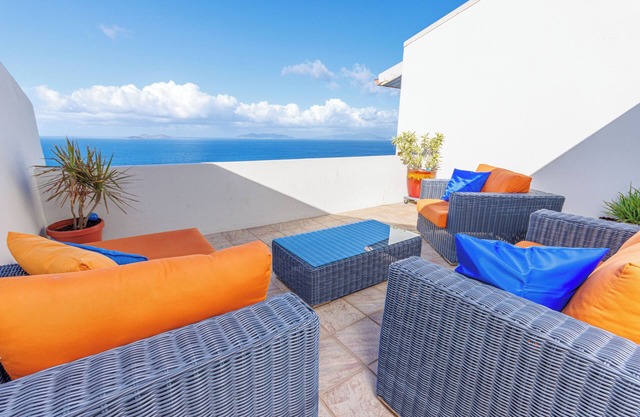 2 Bedroom 2 Bathroom Condo Stunning Ocean Views in a Guarded Community