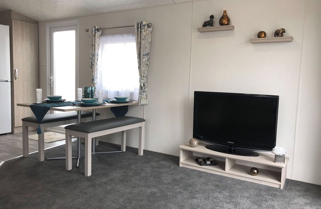 2 bedroom accommodation in Isle of Whithorn