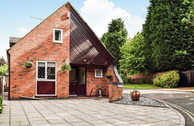 2 bedroom accommodation in Market Bosworth