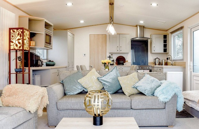 2 bedroom accommodation in East Heslerton, near Malton