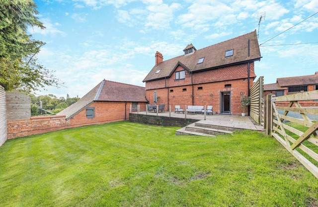 2 bedroom accommodation in Llangollen