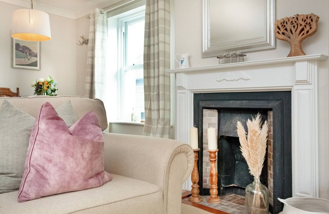 2 bedroom accommodation in Malborough