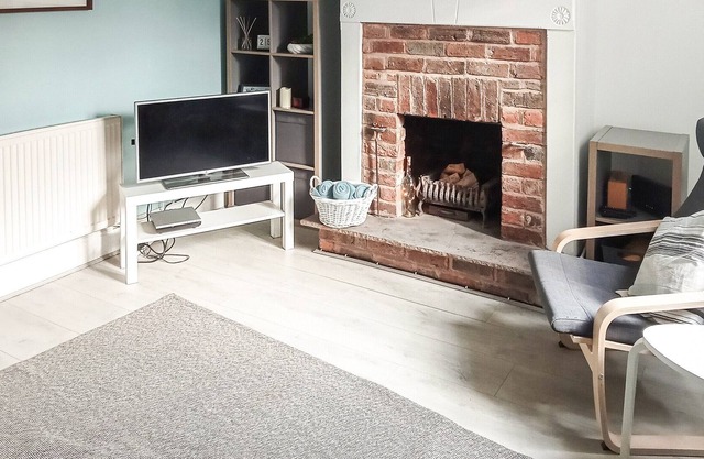 2 bedroom accommodation in Ashbourne