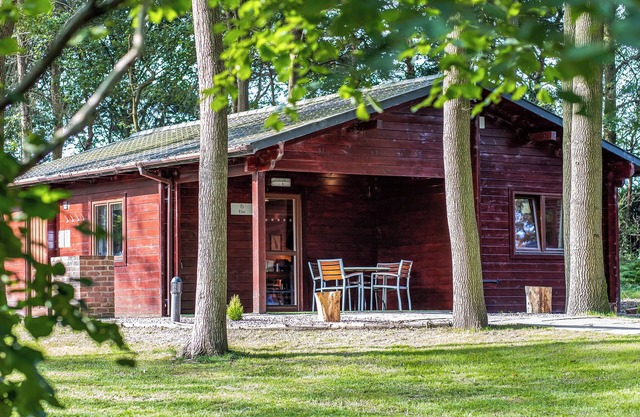 2 bedroom accommodation in Ellesmere