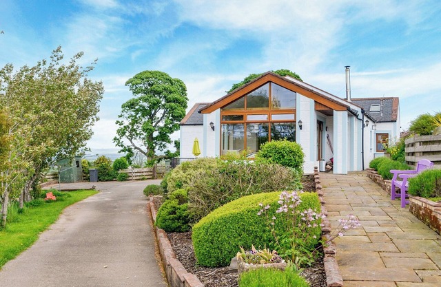 2 bedroom accommodation in Lochmaben near, Lockerbie
