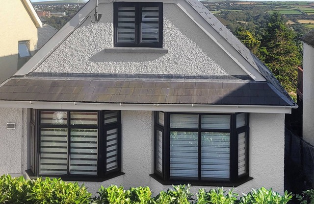 2 bedroom accommodation in Goodwick