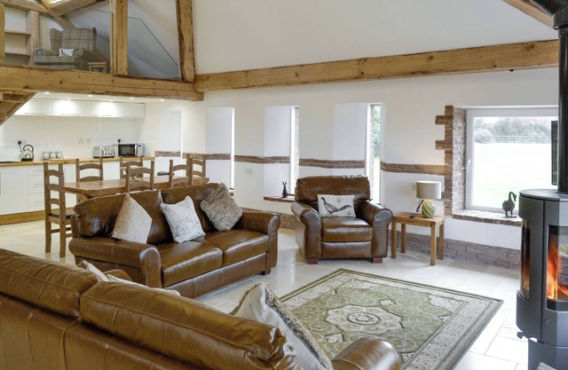 2 bedroom accommodation in Heasley Mill, near South Molton