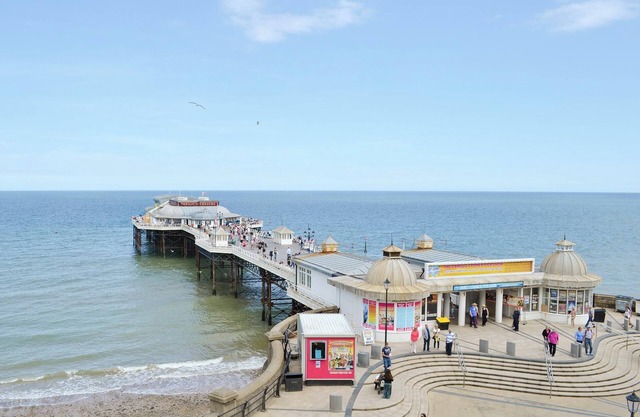 2 bedroom accommodation in Cromer