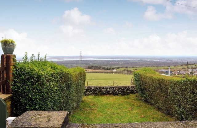 2 bedroom accommodation in Rhosgadfan, near Caernarfon
